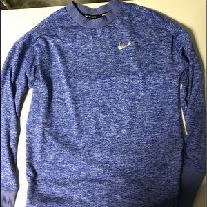 Long sleeve dri fit Nike tee never worn size xs